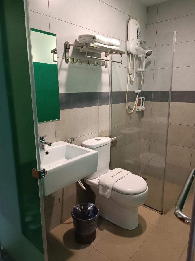 Greencity Hotel Σουνγκάϊ Πετάνι Εξωτερικό φωτογραφία