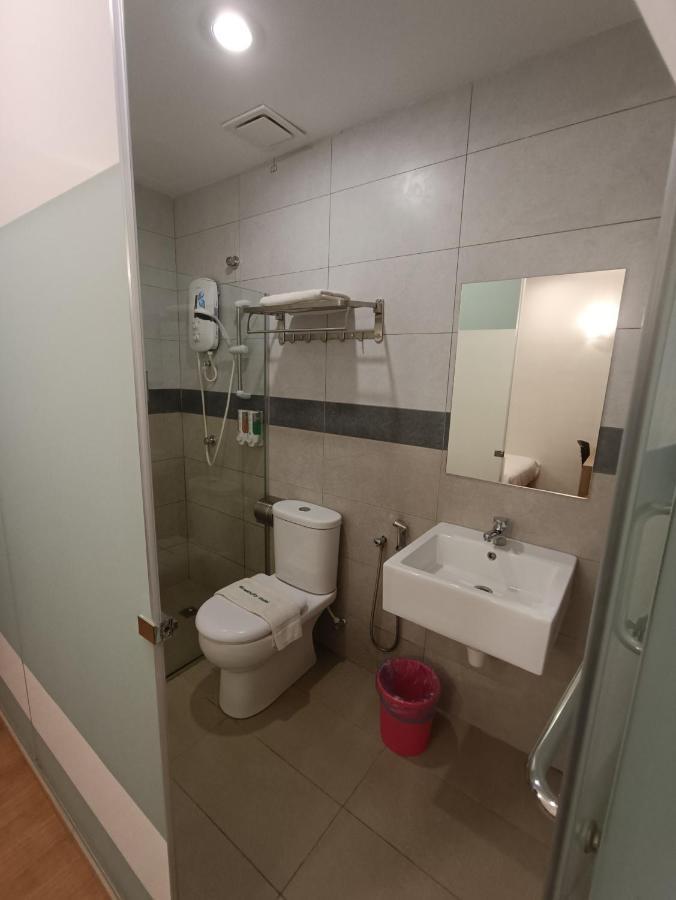 Greencity Hotel Σουνγκάϊ Πετάνι Εξωτερικό φωτογραφία